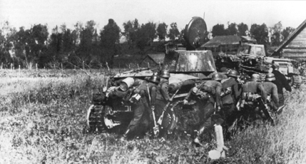 German Pzkpfw 35(t) tank and infantry
